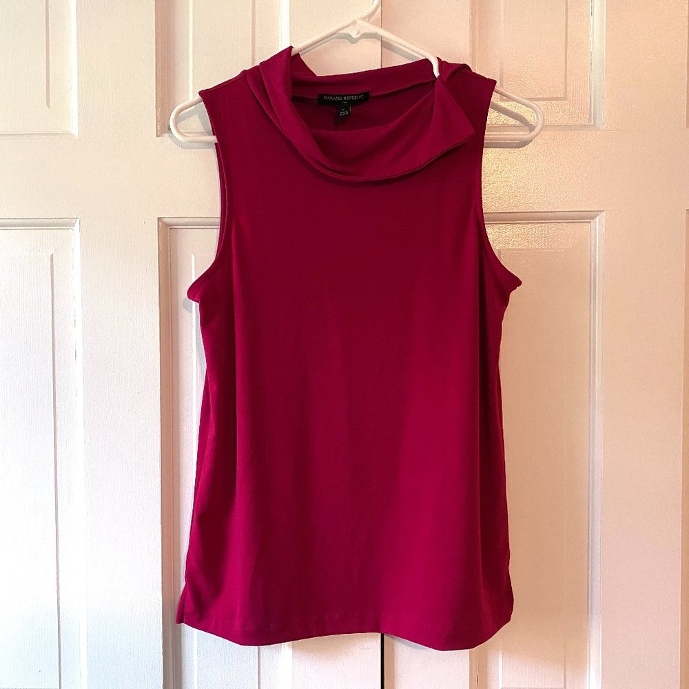 Banana Republic Factory Sleeveless Blouse - Size S